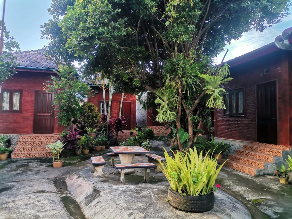 Kongkeo Guesthouse Muang Phônsavan Екстериор снимка